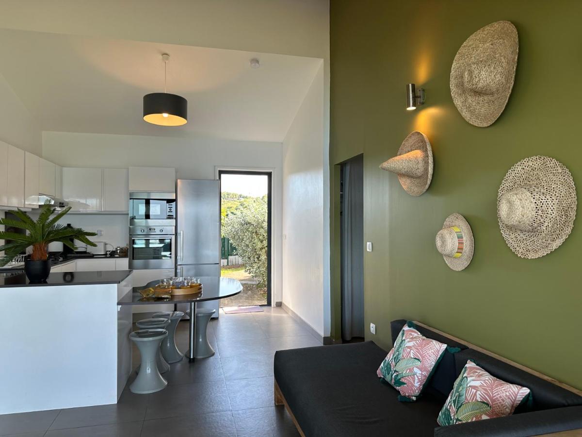 Villa East Keys - Lucy'S Bay Hyacinthe Esterno foto
